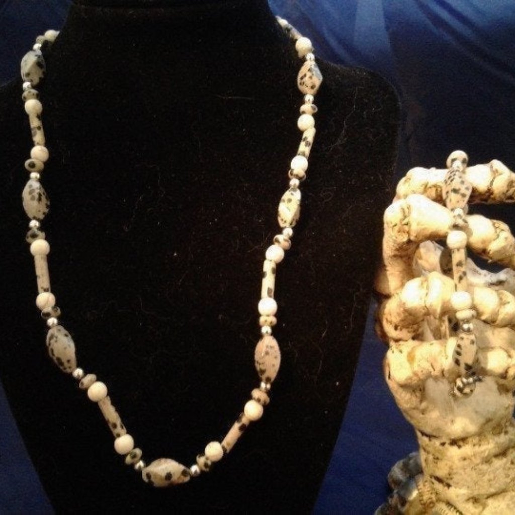 Handmade Jasper & Howlite Jewelry Set Z260